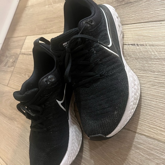 Nike React Infinity 3 Run Shoes - Picture 3 of 5